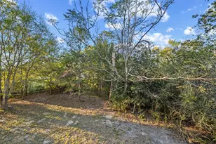 4510 Lininger Ln, Dickinson, TX 77539 - Photo 47