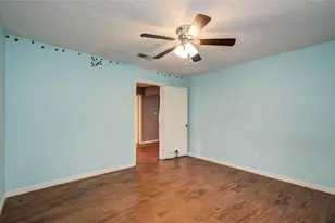 2114 Woodland Valley Dr, Houston, TX 77339 - Photo 31