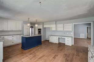 2114 Woodland Valley Dr, Houston, TX 77339 - Photo 19
