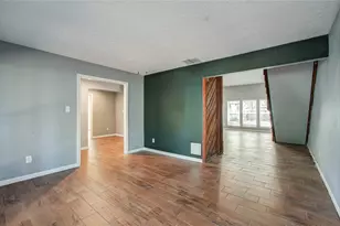 2114 Woodland Valley Dr, Houston, TX 77339 - Photo 11