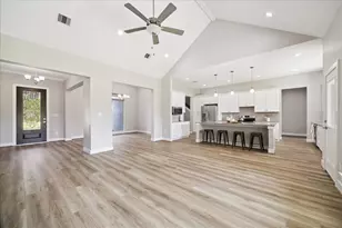 107 Rd 6614, Dayton, TX 77535 - Photo 7