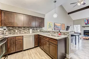 2611 Grants Lake Blvd, Sugar Land, TX 77479 - Photo 15