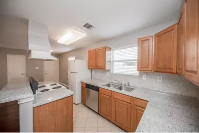 1631 Dove Run, Brookshire, TX 77423 - Photo 9