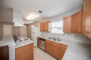 1631 Dove Run, Brookshire, TX 77423 - Photo 9