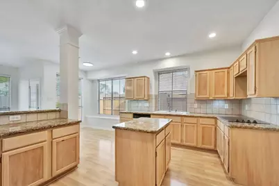 14010 Hazel Ridge Court, Houston, TX 77062 - Photo 13