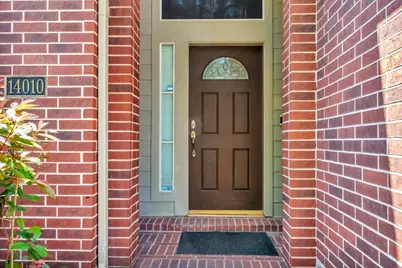 14010 Hazel Ridge Court, Houston, TX 77062 - Photo 3