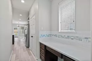 187 N Vershire Cir, The Woodlands, TX 77354 - Photo 17