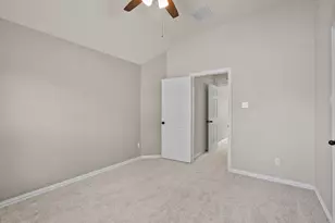187 N Vershire Cir, The Woodlands, TX 77354 - Photo 29