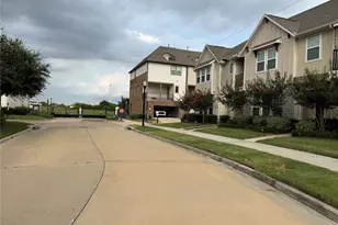 18225 Crystal Knoll Dr, Cypress, TX 77433 - Photo 11