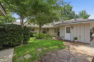 10822 Lasso Ln, Houston, TX 77079 - Photo 33
