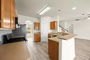 5213 Bailey Ln, Alvin, TX 77511 - Photo 13