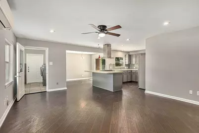 2902 Helberg Road, Houston, TX 77092 - Photo 9