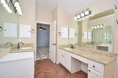 12919 Bristol Berry Drive, Cypress, TX 77429 - Photo 35