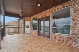 305 Harbor Cir, Montgomery, TX 77356 - Photo 37