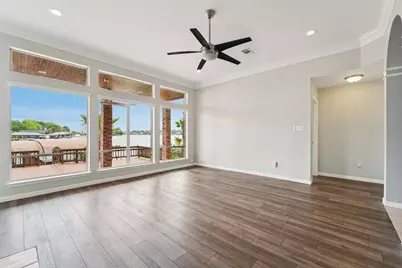 305 Harbor Circle, Montgomery, TX 77356 - Photo 7