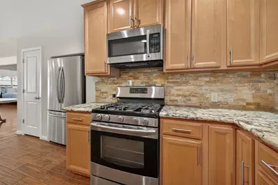 4045 Osby Drive, Houston, TX 77025 - Photo 11
