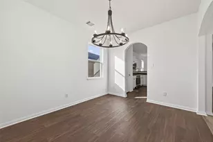 995 Lake View Cir W, Brookshire, TX 77423 - Photo 5