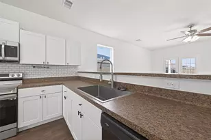 995 Lake View Cir W, Brookshire, TX 77423 - Photo 15