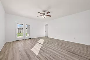 995 Lake View Cir W, Brookshire, TX 77423 - Photo 19