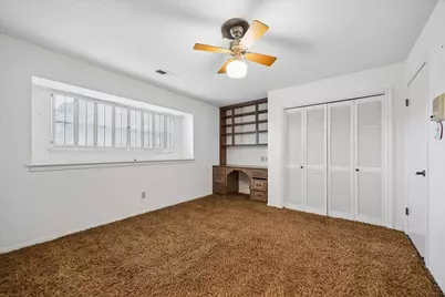 7914 Windswept Lane, Houston, TX 77063 - Photo 15
