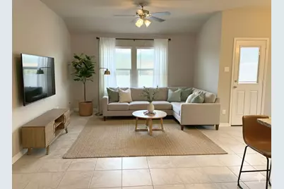 610 Legrand Street, Brenham, TX 77833 - Photo 3