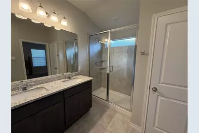 610 Legrand Street, Brenham, TX 77833 - Photo 5