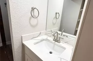 8935 Gaylord St, Houston, TX 77024 - Photo 11