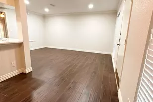 8935 Gaylord St, Houston, TX 77024 - Photo 5