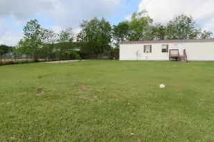 70 County Rd 3479H, Cleveland, TX 77327 - Photo 3