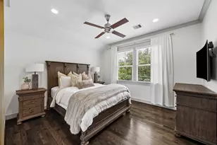 135 E 23rd St, Houston, TX 77008 - Photo 25