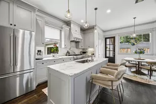 135 E 23rd St, Houston, TX 77008 - Photo 9
