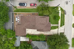 135 E 23rd St, Houston, TX 77008 - Photo 33