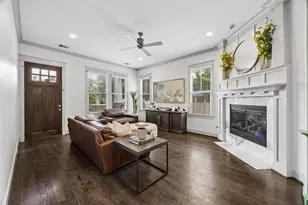 135 E 23rd St, Houston, TX 77008 - Photo 3