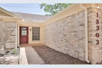 13303 Hampton Falls Drive, Houston, TX 77041 - Photo 5