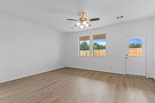 24332 Ponds Crk Ct, Magnolia, TX 77355 - Photo 5