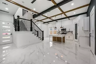 613 Melbourne St, Houston, TX 77022 - Photo 17