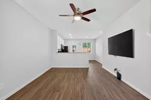 1409 Mount Bassie Trl, Conroe, TX 77301 - Photo 7