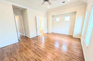 226 E 28th St, Houston, TX 77008 - Photo 21