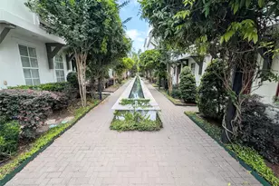 226 E 28th St, Houston, TX 77008 - Photo 31