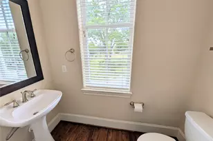 226 E 28th St, Houston, TX 77008 - Photo 15