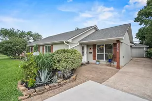 2206 Willowby Dr, Houston, TX 77008 - Photo 3