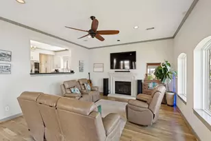 7312 Offats Point Cir, Galveston, TX 77551 - Photo 9