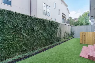 5713 Rose St, Houston, TX 77007 - Photo 21