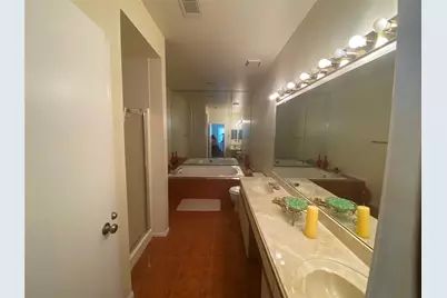 2856 Holly Hall Street #2856, Houston, TX 77054 - Photo 7