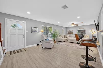 2901 Maple Knoll Drive, Houston, TX 77339 - Photo 5