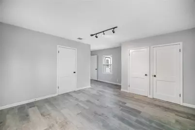 1610 E Rosebud Avenue, Victoria, TX 77901 - Photo 23
