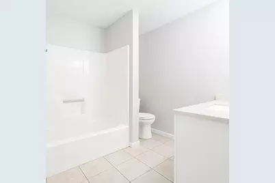 140 Maple Leaf, Onalaska, TX 77360 - Photo 9