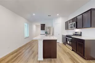 12358 Morning Vis Dr, Houston, TX 77014 - Photo 9