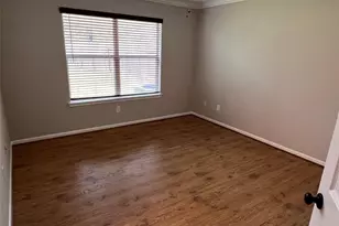 12007 Madison Oak St, Houston, TX 77038 - Photo 11