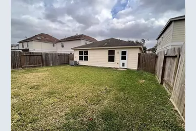 12007 Madison Oak Street, Houston, TX 77038 - Photo 17